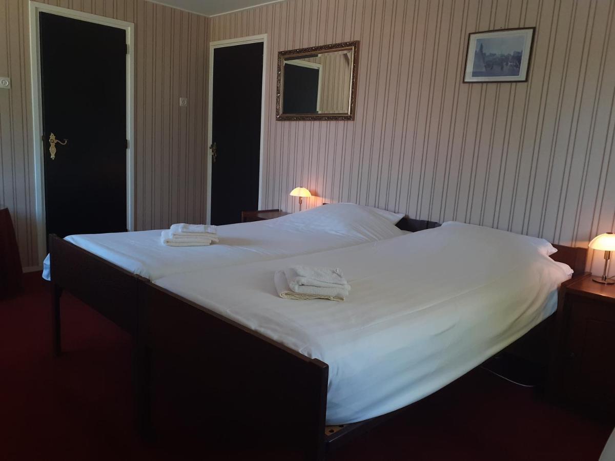Hotel & Grandcafe Libo Aalden Extérieur photo